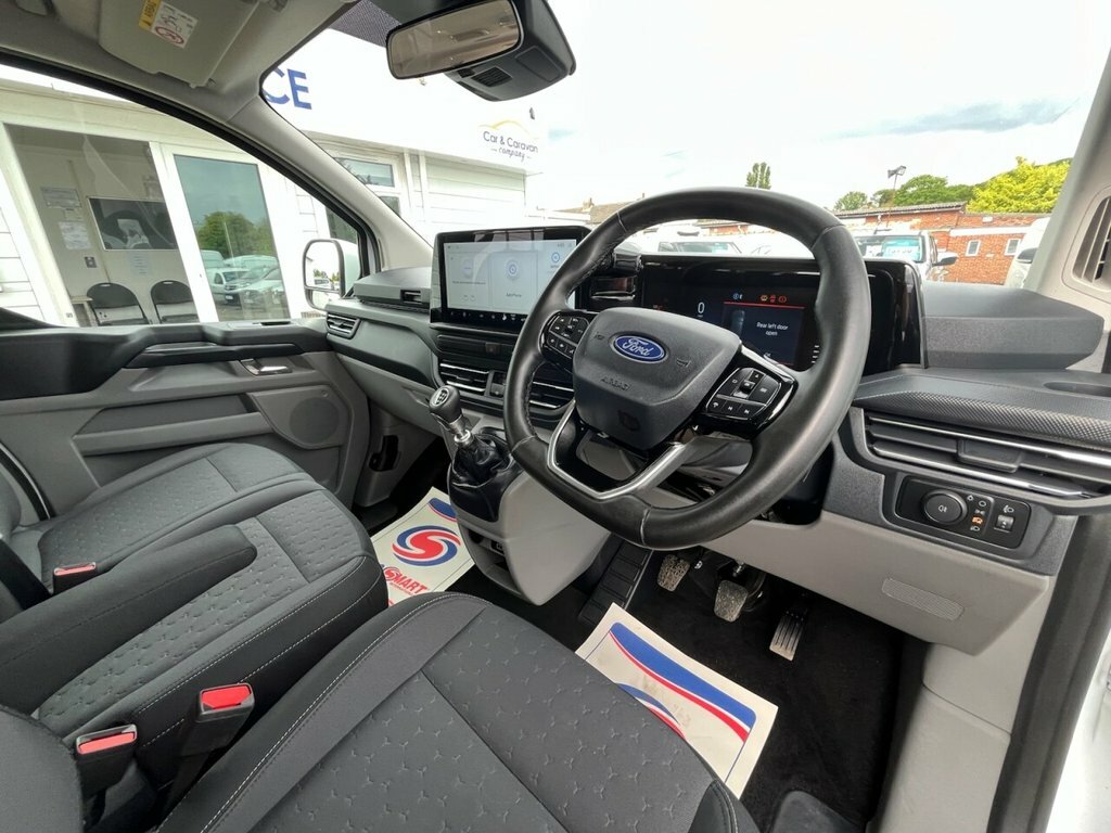 Ford Transit Custom 2L Limited LB74NCN White #3