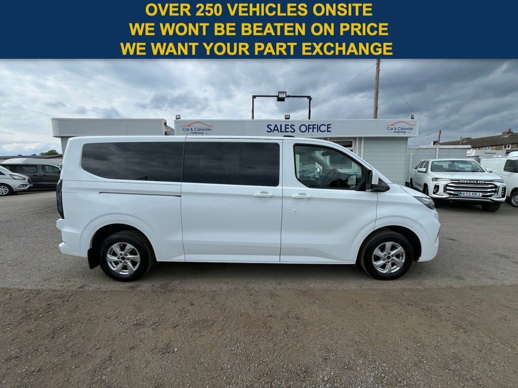 Ford Transit Custom 2L Limited LB74NCN White #2
