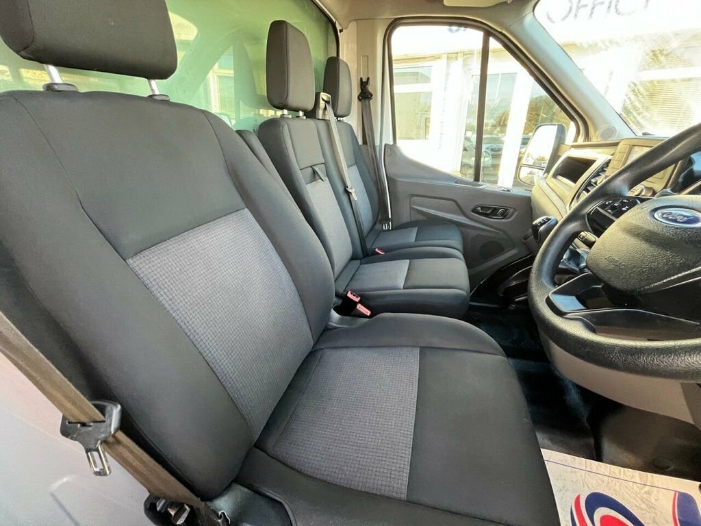 Ford Transit Custom 2L Leader White