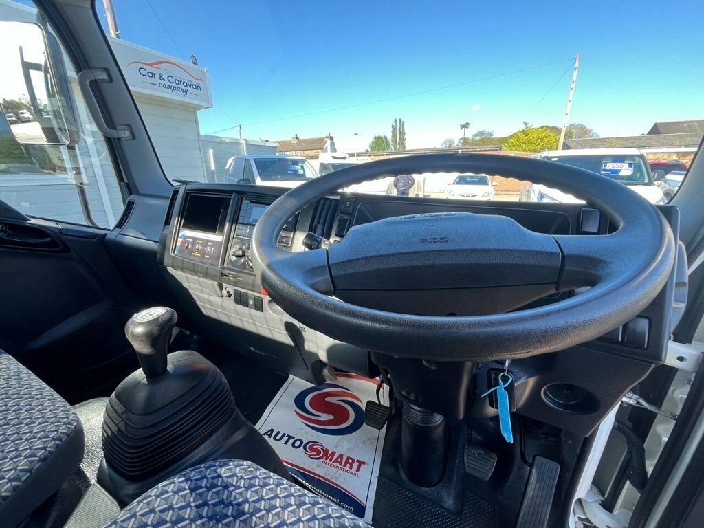 Isuzu 1.9L Null LP23ZZT White