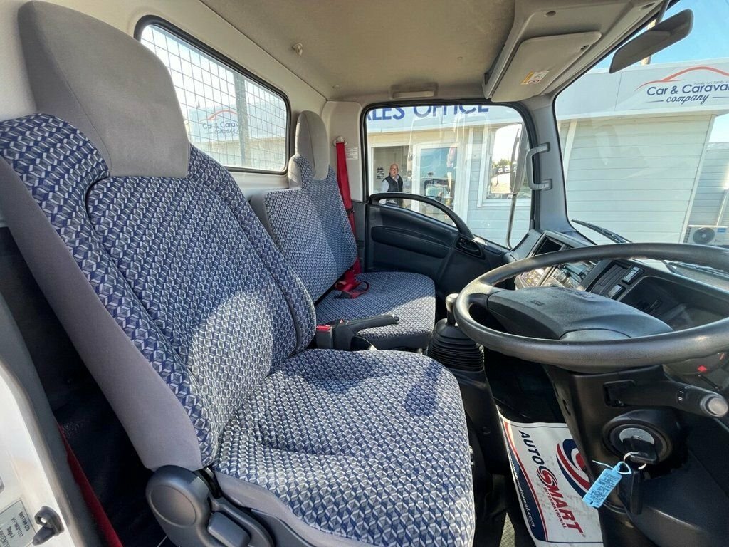 Isuzu 1.9L Null LP23ZZT White #3
