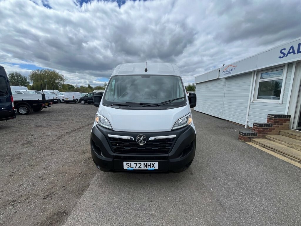 Vauxhall Movano 2.2L Dynamic SL72NHX White #2