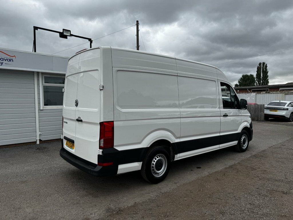 Volkswagen Crafter 2L Startline GL72SZP White #4