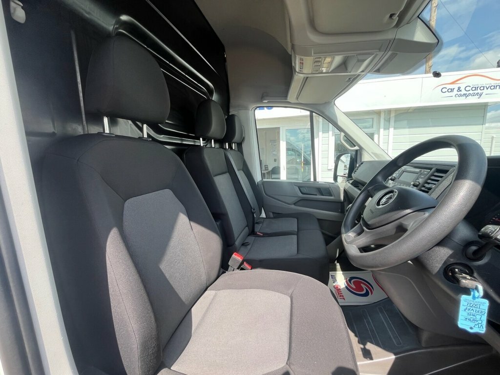 Volkswagen Crafter 2L Startline GL72VRP White #4
