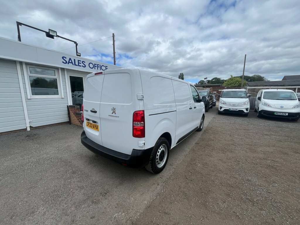 Peugeot Expert 1.5L Professional Premium 6Dr CF23AYA White #3