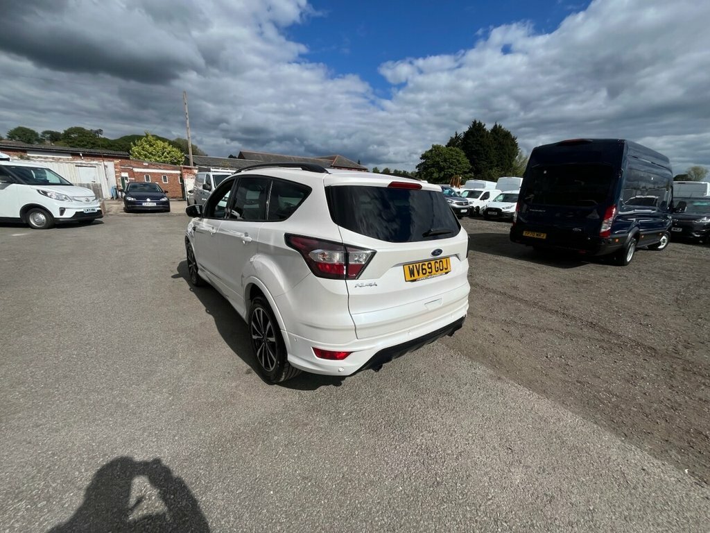 Ford Kuga Suv WV69GOJ White #3