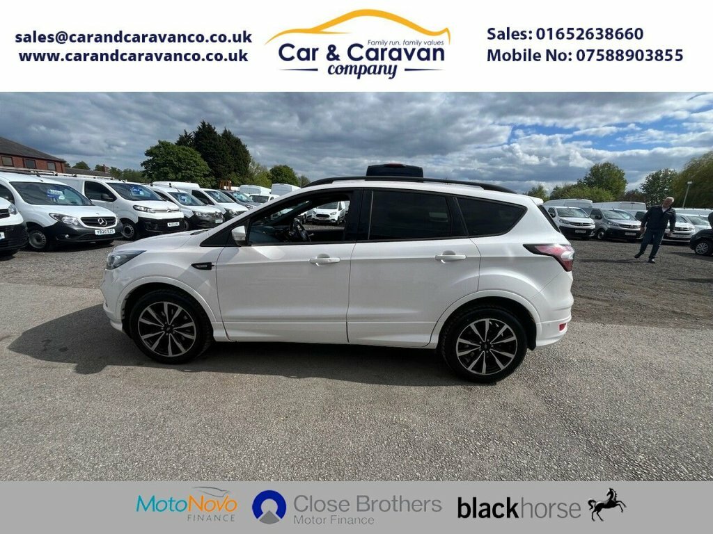 Ford Kuga Suv WV69GOJ White #2