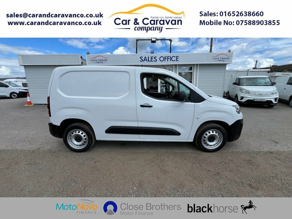 Citroen Berlingo 1.5L Enterprise Edition M White