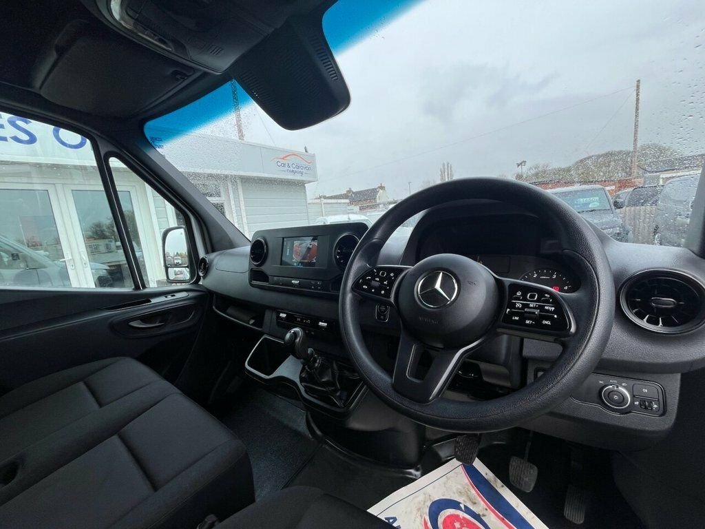Mercedes-Benz Sprinter 2L Progressive KR23RHO White #5