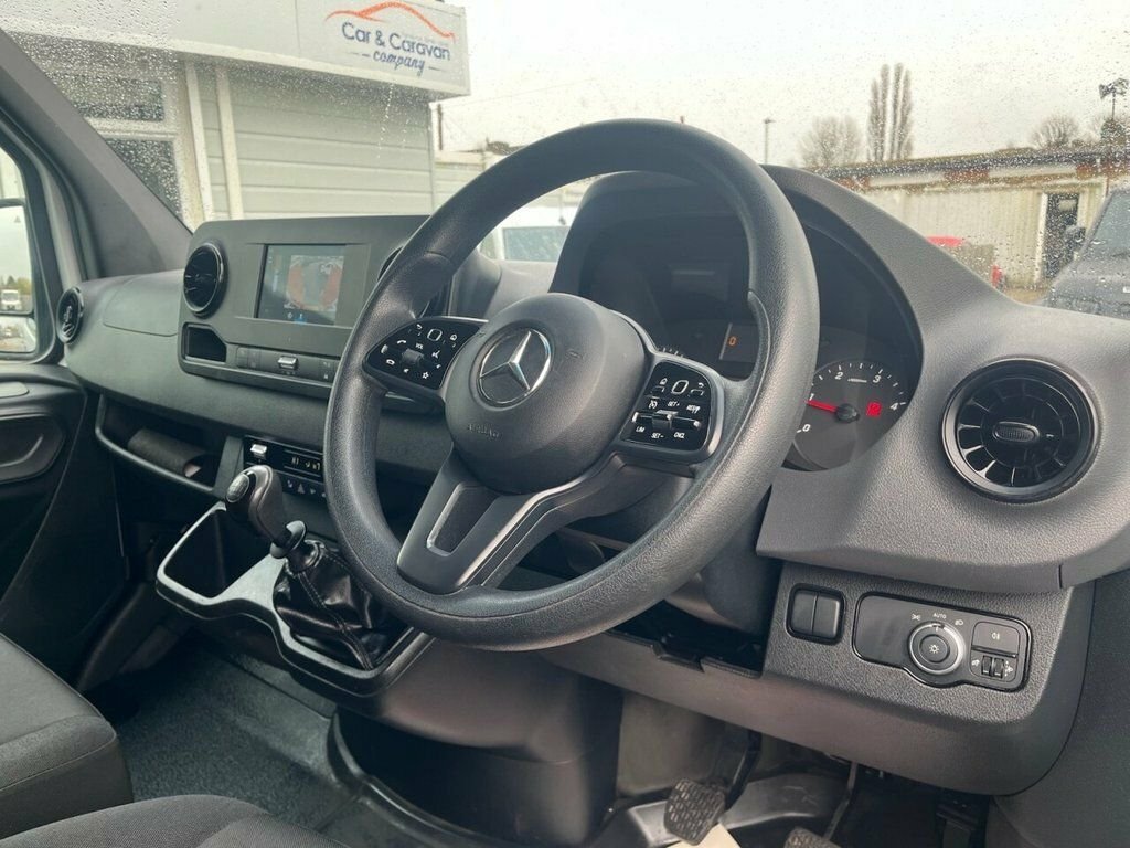Mercedes-Benz Sprinter 2L Progressive KR23RHO White #3