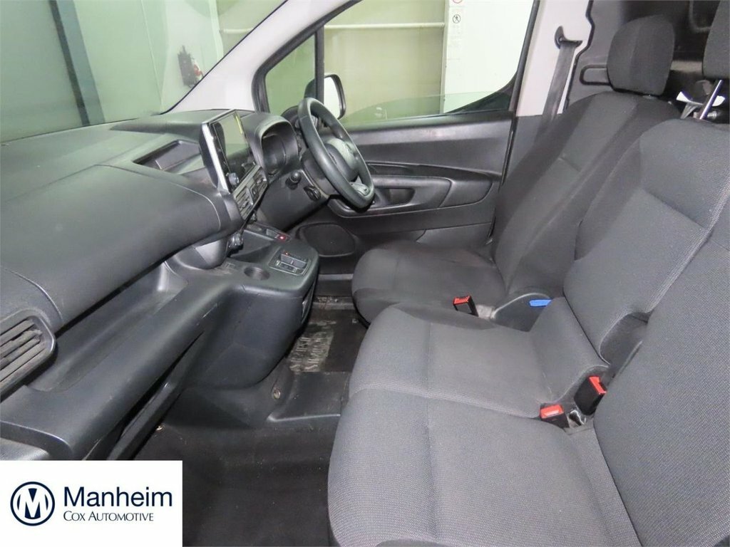 Citroen e-Berlingo Mpv LJ72STT Grey #2