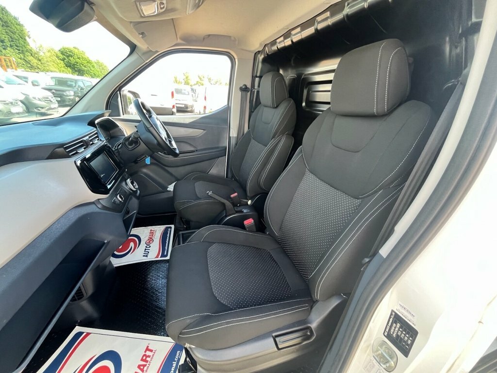 Maxus eDeliver 3 Mpv White #8