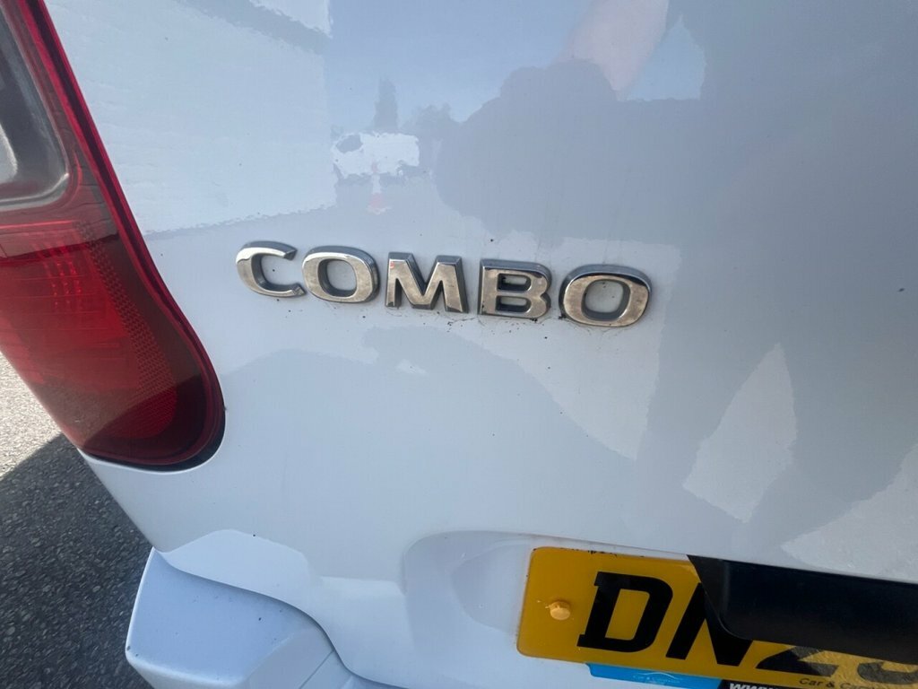 Vauxhall Combo 1.5L Pro DN23NTU White #6