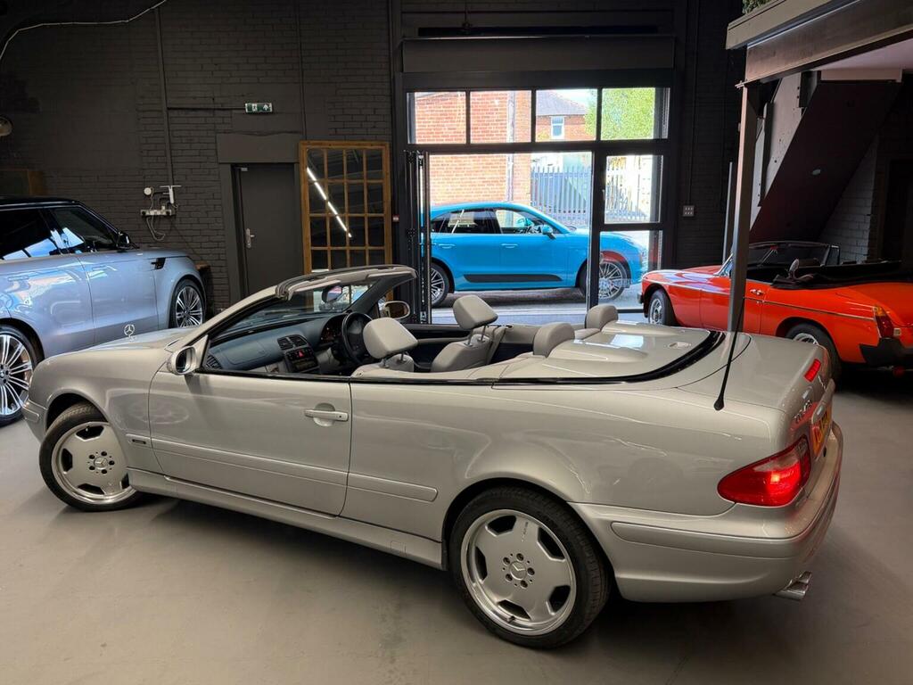 Mercedes-Benz CLK 230 Kompressor Avantgarde Cabriolet Red #22