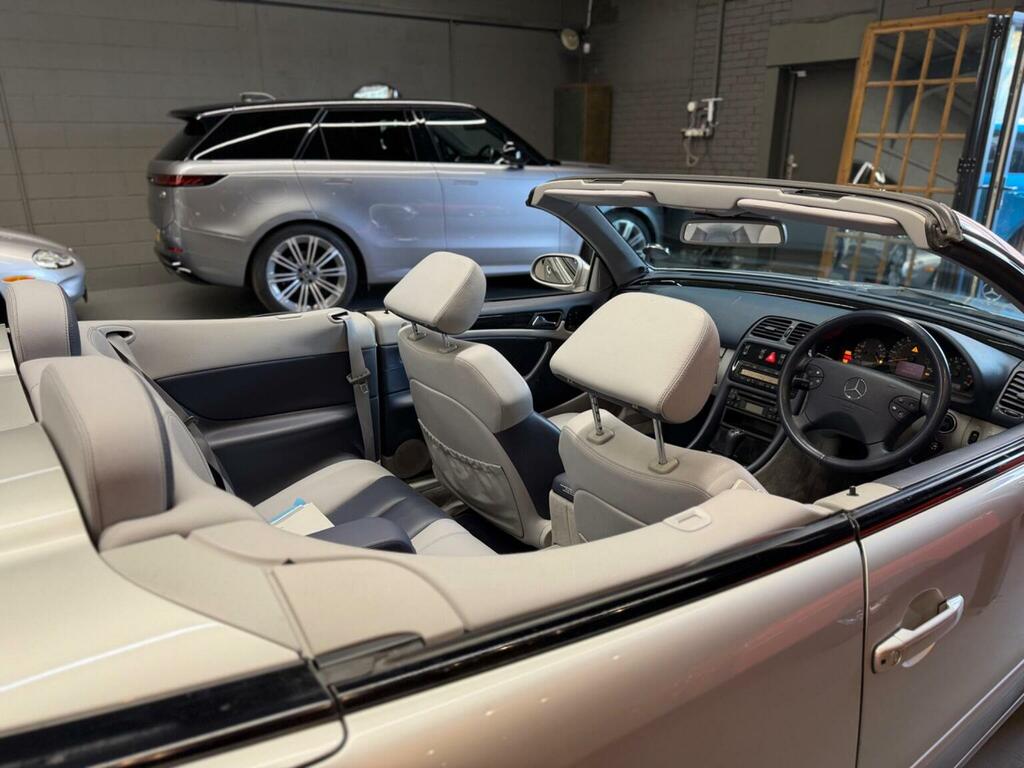 Mercedes-Benz CLK 230 Kompressor Avantgarde Cabriolet Red #18