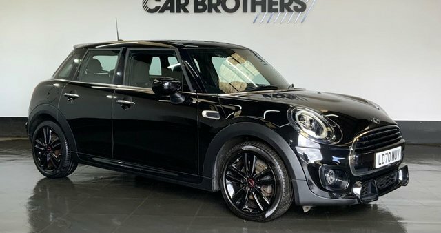 Mini Hatch 1.5 Cooper Sport Hatchback Euro Black