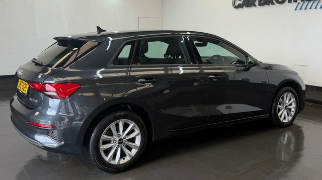 Audi A3 1.5 Tfsi 35 Technik Sportback Eu URZ5125 Grey #6
