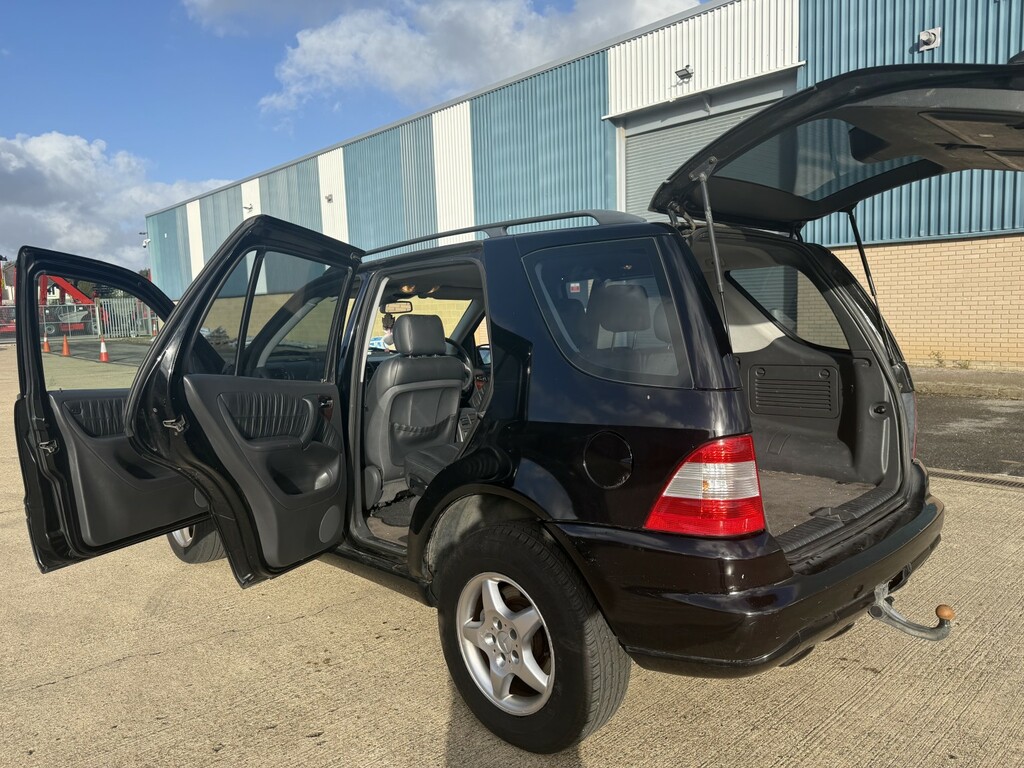 Mercedes-Benz M Class Silver #13