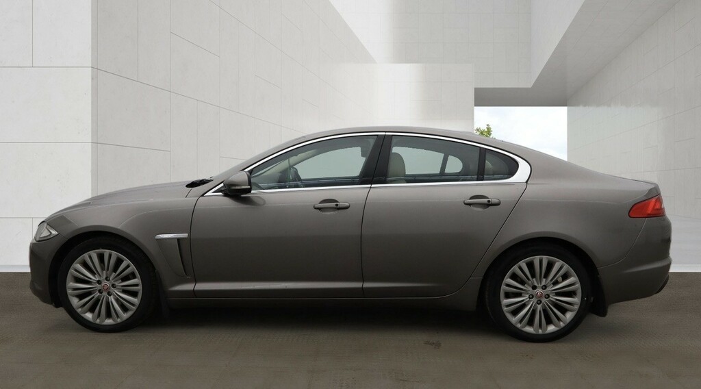 Jaguar XF 3.0 D V6 Premium Luxury 2012 MK12XXJ Grey #4
