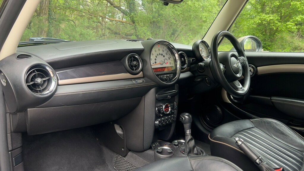 Mini Clubman One D Brown #18
