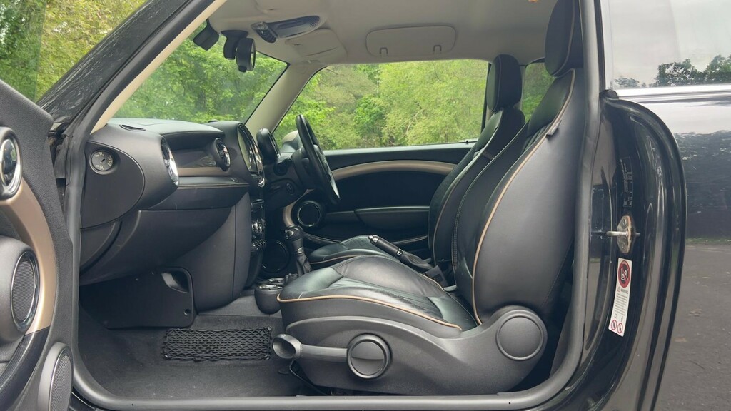 Mini Clubman One D Brown #17