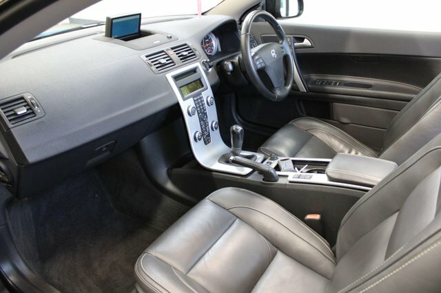 Volvo C70 2012 2.0 D3 Se Lux Euro 5 Black #2