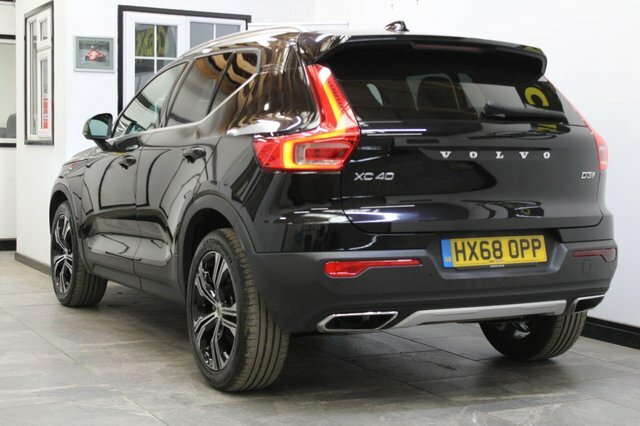 Volvo XC40 2018 2.0 D3 Inscription Euro 6 Ss HX68OPP Black #3