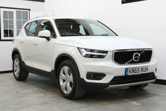 Volvo XC40 2019 2.0 D3 Momentum Pro Awd Euro 6 Ss KN69RUH White #6