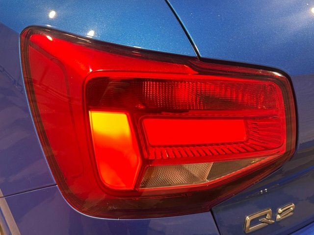 Audi Q2 Tfsi Cod Sport Suv Blue #6
