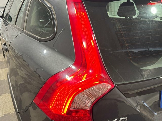 Volvo V60 Cross Country D4 Lux Nav Estate Grey #6