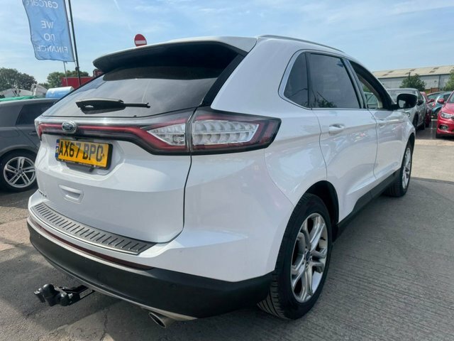 Ford Edge Tdci Titanium Suv White #4