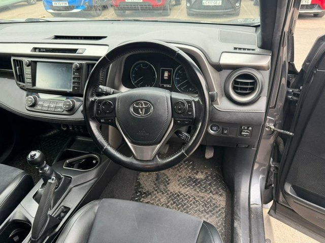 Toyota Rav 4 D-4d Icon Suv YK17VTC Grey #5