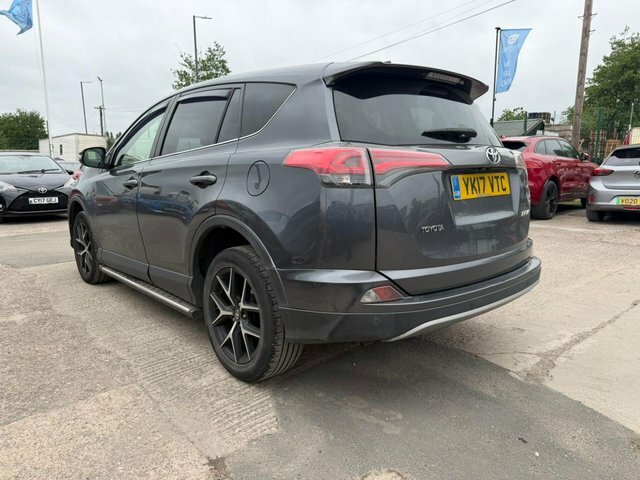 Toyota Rav 4 D-4d Icon Suv YK17VTC Grey #3