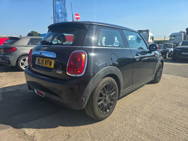 Mini Hatch One Hatchback Black #4