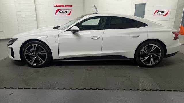 Audi E Tron GT 93.4Kwh Saloon Quattro 476 Ps PVD335 White #3