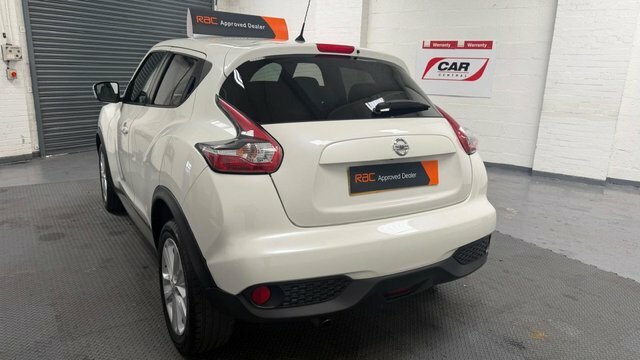 Nissan Juke 1.2 Dig-t N-connecta Suv Euro 6 VA66JFX White #4
