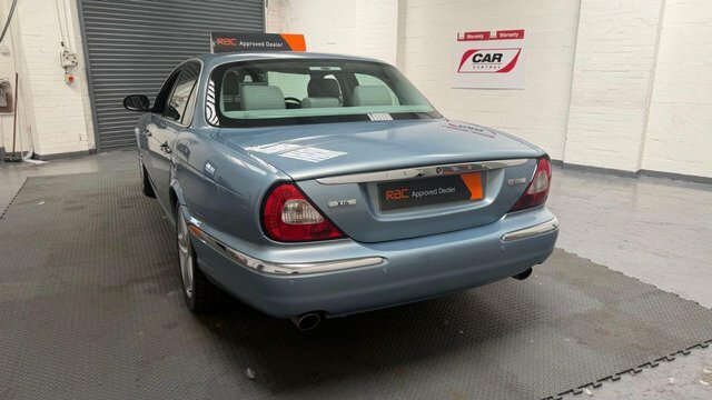 Jaguar XJ 2.7 Tdvi Executive Saloon 21 Blue #4