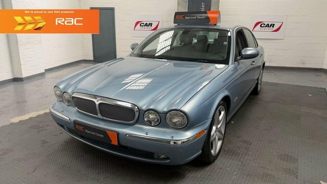 Jaguar XJ 2.7 Tdvi Executive Saloon 21 Blue