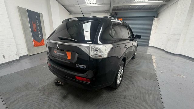 Mitsubishi Outlander 2.0H 12Kwh Gx3h Suv Plug-in Hybrid Cvt DS15XNC Black #6