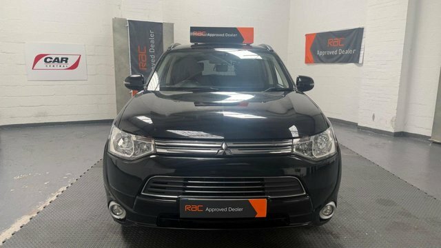 Mitsubishi Outlander 2.0H 12Kwh Gx3h Suv Plug-in Hybrid Cvt DS15XNC Black #2