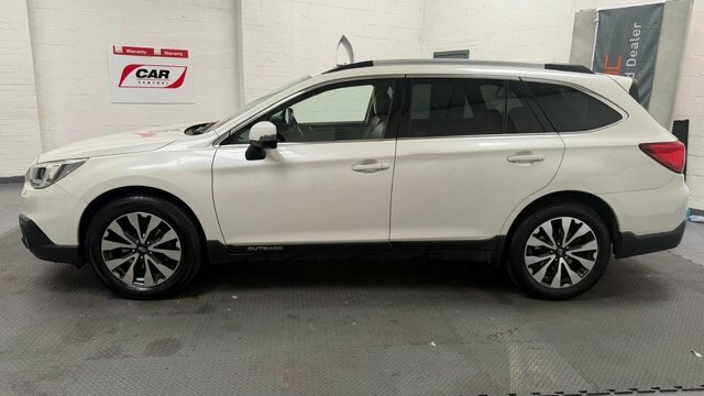 Subaru Outback 2.0D Se Premium Estate Lineartronic 4Wd White #3