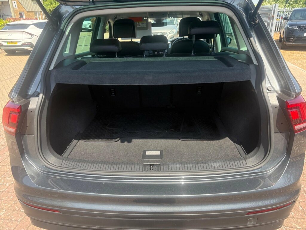 Volkswagen Tiguan 2.0 Tdi Bluemotion Tech Se Dsg Euro 6 Ss LH66DCE Grey #6