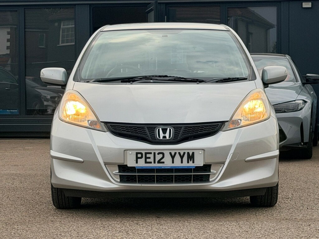 Honda Jazz 1.4 I-vtec Es Cvt Euro 5 PE12YYM  #2