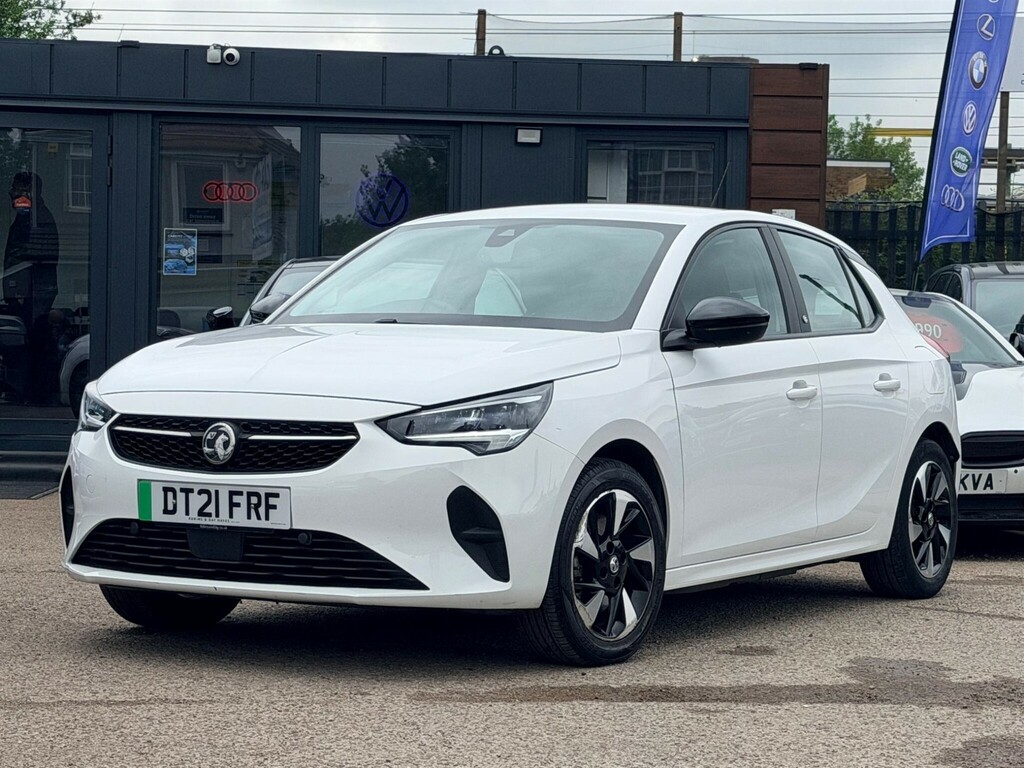 Vauxhall Corsa-e 50Kwh Se Nav Premium 7.4Kw Char DT21FRF White #2