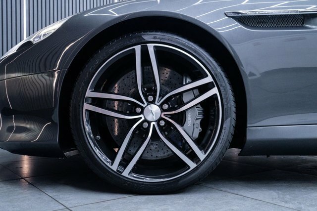 Aston Martin DB9 6.0 V12 Coupe T-tronicii Euro 5 510 Bh Black #6