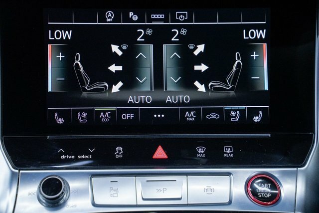 Audi RS6 Avant Estate Black #19