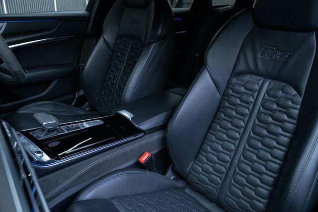 Audi RS6 Avant Estate Black #32