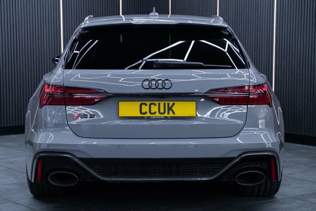 Audi RS6 Avant Estate Black #8