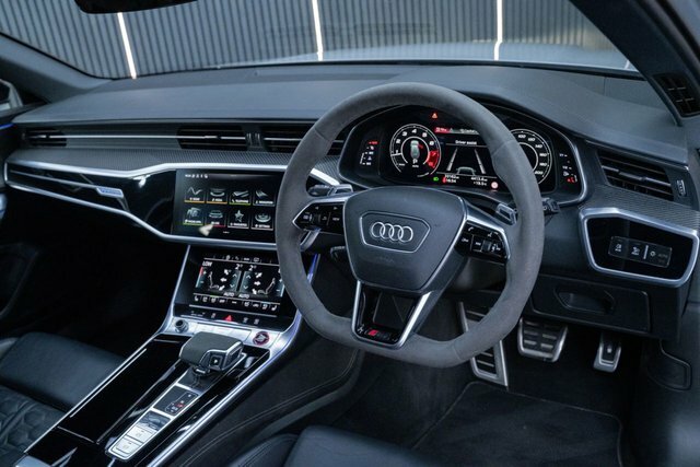 Audi RS6 Avant Estate Black #12