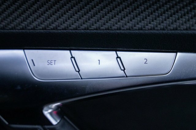 Audi RS6 Avant Estate Black #17